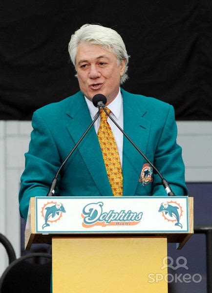 Jimmy cefalo illness. Jimmy Cefalo caught a career-high 5 passes during the Miami Dolphins 28-27 loss against the Dallas Cowboys on October 25, 1981. Jimmy Cefalo caught a career-high 2 touchdown receptions during the Miami Dolphins 20-7 win against the St. Louis Cardinals on September 6, 1981. Jimmy Cefalo gained a career-high 164 yards from scrimmage during the ... 