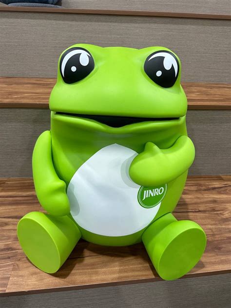 Jinro frog. Sep 17, 2020 · The new version comes in a clear, sleek blue bottle with a logo bearing Jinro’s toad mascot. It is now available from S$15.95 at Korean supermarkets and restaurants, including Kko Kko Na Ra, O.BBa Jjajang BBQ and Kim’s Family Korean Restaurant along Tanjong Pagar and Telok Ayer. Jinro is Back is manufactured by HiteJinro, which also ... 