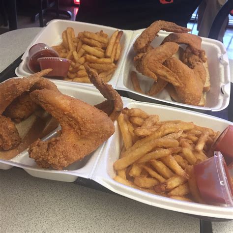 Top 10 Best Fish & Chips in Vallejo, CA - April 2024 - Yelp - Sharky's Chicken and Fish - Vallejo, Soultran's Seafood, Blazin Cajin Chicken & Fish, Mare Island Brewing - Ferry Taproom, JJ Fish & Chicken, CJ's BBQ & Fish, The Sardine Can, Bag O Crab, Crockett Cocina, Manny's Steakhouse. 