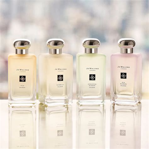 Jo malone. At Jo Malone London we’re proud of our British roots. Fragrances synonymous with Britain infuse our products and light up our imaginations, from dewy bluebells in a shaded woodland to the wild and windswept English Coast. Layer your fragrance to make a personalised scent that is uniquely yours. The possibilities are endless - … 