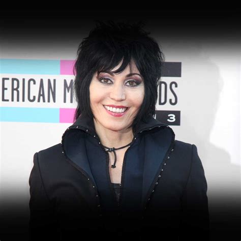 Joan Jett Body. weight:Not available. height:5′ 5½" (166 cm) b