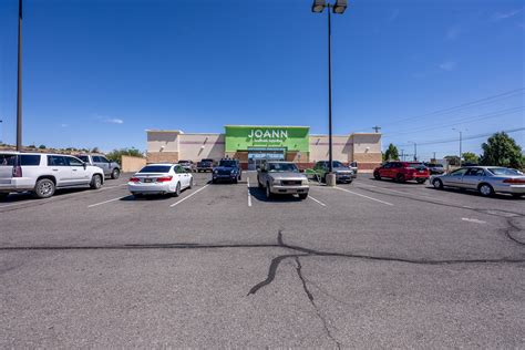 Find 37 listings related to Joann Fabrics in Farmington on YP.com. See reviews, photos, directions, phone numbers and more for Joann Fabrics locations in Farmington, MI. Find a business. Find a business. ... Jo-Ann Fabric and Craft Stores. Fabric Shops Arts & Crafts Supplies Bakers Equipment & Supplies. Website. 80 Years. in Business. Amenities ...