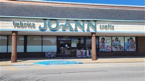 Joann fabrics carbondale. JOANN is the nation’s leading fabric and craft retailer with a great product selection, knowledgeable customer service, and class offerings for all ages. Download the latest JOANN app and be part of a community of people who love to make things with their hands, hearts and minds. This app uses background location to deliver exclusive coupons ... 