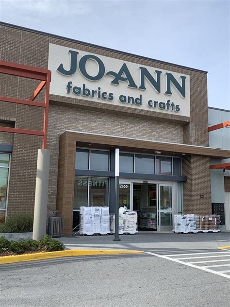 Twin Falls , ID 83301-4040. 208-733-0335. Visit your local JOANN Fabric and Craft Store at 840 Blue Lakes Blvd N in Twin Falls, ID for the largest assortment of fabric, sewing, quilting, scrapbooking, knitting, jewelry and other crafts.