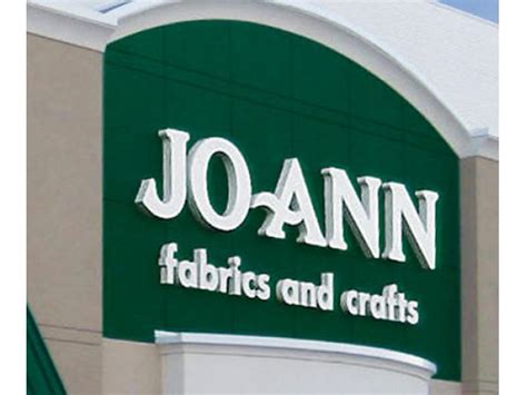 JOANN Fabrics and Crafts offers E Commerce, Accepts Cre