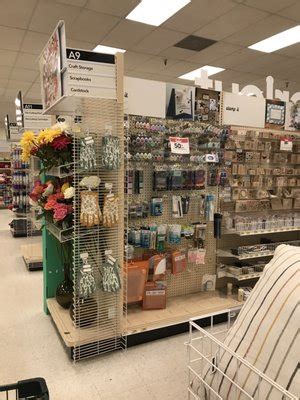  Visit your local Lincoln City, Oregon (OR) JOANN Fabric & Craft store for the largest assortment of fabric, sewing, quliting, scrapbooking, knitting, crochet, jewelry and other crafts. . 