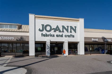 Joann fabrics sarasota florida. FLORIDA — The fabric and craft retailer Joann, which has 50 stores in Florida, has filed for bankruptcy as it struggles to recover from pandemic losses and a change in customer spending habits ... 