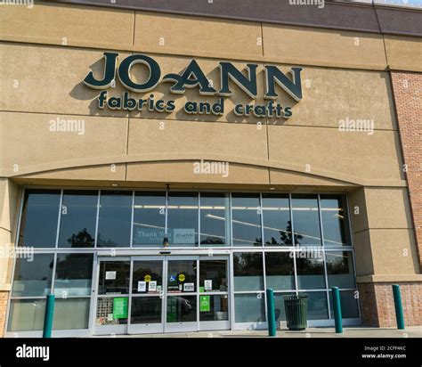 Joanns manteca. Visit your local JOANN Fabric and Craft Store at 2210 Daniels St in Manteca, CA for the largest assortment of fabric, sewing, quilting, scrapbooking, knitting, crochet, jewelry and other crafts. 