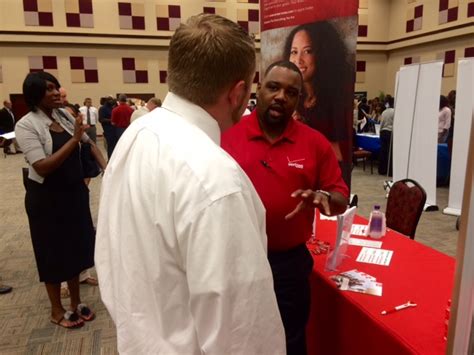 Job fair held at SiMT - wbtw.com