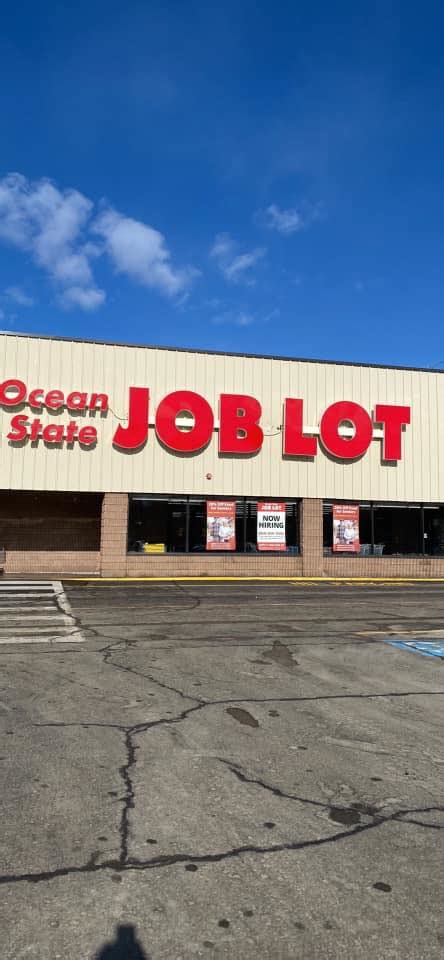 Find Ocean State Job Lot Hours. Ocean State Job Lot is an American chain of over 100 discount stores operating in New England, New York and New Jersey. The chain takes its name from Rhode Island’s nickname, “The Ocean State”. The retailer offers: Patio, Home & Garden, Clothing, Footwear, Electronics, Pet Care, and more.