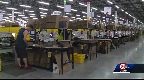 Jobs amazon kansas city. Things To Know About Jobs amazon kansas city. 