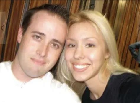 September 2006 - Travis Alexander met Jodi Arias at a conference in Las Vegas. At the time, Alexander was a 30-year-old motivational speaker and legal-insurance salesman. Arias, then 28, was living in Palm Desert, Calif., and was trying to make it as a saleswoman and an independent photographer. ... The deleted pictures were of Alexander .... 