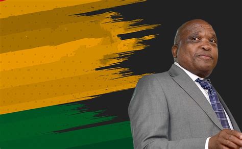 Joe Phaahla - Wikipedia