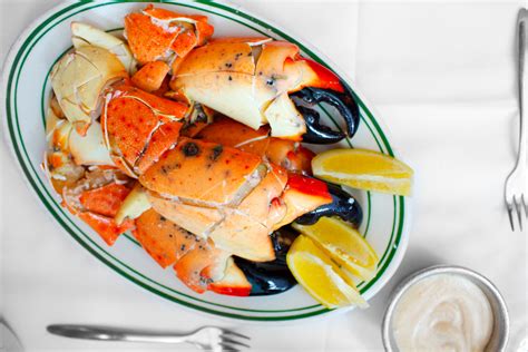 Joes stone crabs. Joe's Stone Crab. 11 Washington Avenue. Miami Beach, FL 33139. Main Restaurant: (305) 673-0365. LUNCH. Wednesday - Sunday 11:30am to 2:30pm. DINNER. Sunday - Thursday 5pm to 10pm. Friday & Saturday 5pm to 11pm. 
