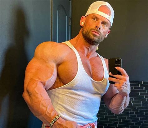 Joey swoll age and height. Joey Swoll is a renowned American fitness model bodybuilder. Within this article, we'll discuss Joey Swoll's workout routine, and diet. ... Height: 167.5 cm - 5'6″ Weight: 88.5 - 93 kg - 205 - 215 pounds; Age: 37 years old ; Birthday: 11th of January, 1983 ; Accolades: Co-founder of a supplement company . Workout Principles. 