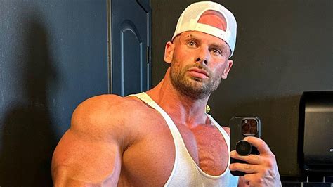 Joey swoll tiktok. 501.7K Likes, 8.3K Comments. TikTok video from Joey Swoll (@thejoeyswoll): "Treat others the way you want to be treated or how you would want your own Mother treated.". hstikkytokky live. original sound - Joey Swoll. 