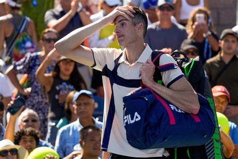 John Isner’s US Open and tennis career end in a 5th-set tiebreak loss
