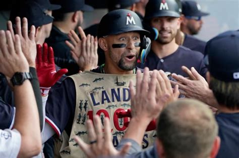 John Shipley: Twins’ most crucial question entering playoffs: Will they have Royce Lewis?