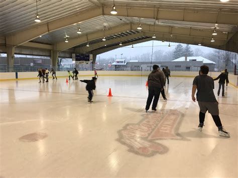 John and Dede Howard Ice Arena - Skating Rinks Near Me