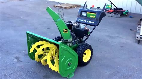 524D, 724D, 826D, 828D, and 1032D Walk-Behind Snowblowers. TECHNICAL MANUAL. John Deere Worldwide Commercial and Consumer Equipment Division TM1612 (OCT99) Replaces (01JUL96) Litho in U.S.A. 