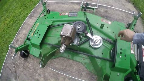 John deere 54 inch mower deck removal. In this video I show how to replace a chute on a John Deere 54in mower deck. 