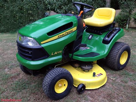 Learn about the John Deere LA105 lawn tractor, a 19.5hp gasoline-powered machine with a 5-speed gear transmission and a manual steering. See engine, transmission, …