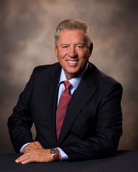 John maxwell. In this episode, John teaches one of his best-known leadership paradigms, The 5 Levels of Leadership. John walks through each of the 5 Levels and discusses their key characteristics, the qualifying factors required to reach each level, and how the levels build upon one another. For the application portion of this episode, Mark Cole asks Chris ... 