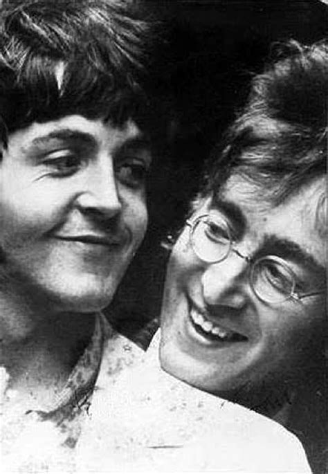 John mccartney. Oct 31, 2023 · A new biography by Dr. Kenneth Womack reveals the last known photo of John Lennon and Paul McCartney together, taken by Mal Evans, the Beatles' road manager and confidant. The photo is from 1966, when the Fab Four were on their rooftop gig in Germany. The book also reveals Evans's unpublished memoirs and his role in the band's history. 
