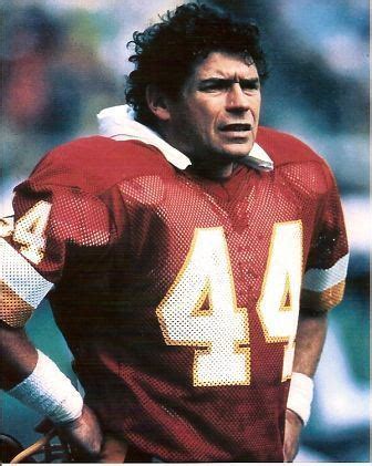 John righins. It is perhaps the most famous play in Washington history: John Riggins' 43-yard touchdown run in Super Bowl XVII carved him a spot in football immortality in the 27-17 victory over the Miami Dolphins at the Rose Bowl on Jan. 30, 1983. It was Washington's first NFL championship in 40 years. Riggins earned MVP honors with 166 rushing yards, while ... 