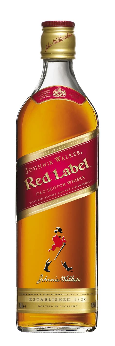 Johnnie walker red label. "Johnnie Walker Red Label es un whisky escocés lleno de sabor especiado, excitando el paladar con dulzura afrutada, canela y pimienta. Toques de manzana fresca y el sabor de la elegante malta Speyside bailan en tu lengua. La experiencia se completa con la firma de todos los Johnnie Walker Blends; un final sofisticado y ahumado. ... 
