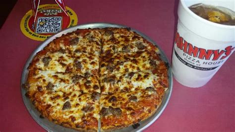 Johnny's pizza west monroe la. Things To Know About Johnny's pizza west monroe la. 