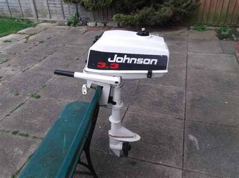 Johnson 3 hp outboard. This 3.5 horsepower Johnson outboard, manufactured in 2004, is a saltwater model. The engine weight is recorded at 30 lbs. This is a 1 cylinder model. The displacement for the pistons is 4.4. The bore for this outboard is 1.89 inches and the stroke is 1.70 inches. This engine has power steering and a recoil-type starter. Your engine's RPM range ... 