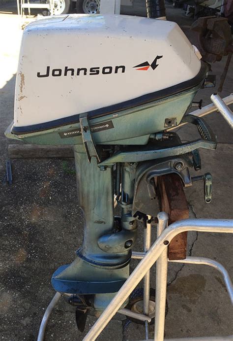 Johnson & Evinrude Outboards. Not sure if the picture will help much, but does any have a guess on the year of this motor, idea on the weight, and what it would be worth in …