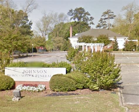 Johnson brown funeral home lanett alabama. What is a sky burial? Read about sky burials and ritual dissections at HowStuffWorks. Advertisement The birds are already circling as the man lays the dead woman out on the stones.... 