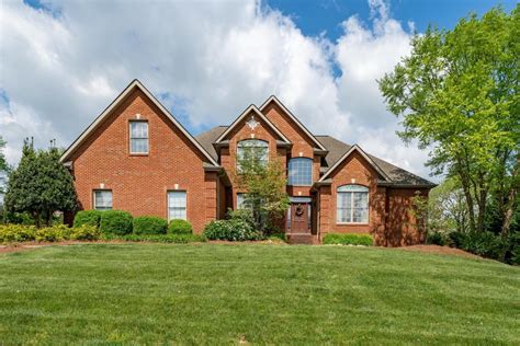 Johnson city real estate. See photos and price history of this 3 bed, 3 bath, 3,176 Sq. Ft. recently sold home located at 1100 King Richard Blvd, Johnson City, TN 37604 that was sold on 04/11/2024 for $590000. 