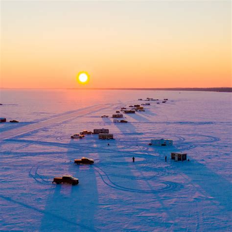 Johnsons Portside • Ice Fishing Mille Lacs