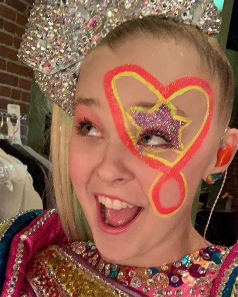 Jojo siwa naked pics. Apr 10, 2020 · The 29-year-old, whose real name Joanna Noëlle Blagden Levesque, shared a scantily-clad mirror selfie and an inside look into her home.“ My mom is sharing this bathroom with me now that we’re ... 