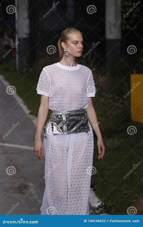 🍌 Jolie Alien Onlyfans Leak [HD]