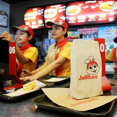 Find your nearby Jollibee and try our world famous fried chicken at 139 W Carson St in Carson, CA Carson. It is our commitment to serve quality, great-tasting fast food that offers value for money, friendly and efficient service, a clean in-store environment and easy pick-up and delivery options.. 