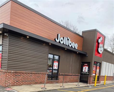 Jollibee edison nj. 760 Us Highway 1. Edison, NJ 08817. CLOSED NOW. From Business: Welcome to Jollibee Edison at 760 US-1 - where Joy is Served Daily. We offer fast food with a Filipino twist and menu that includes fried chicken, chicken…. 2. 