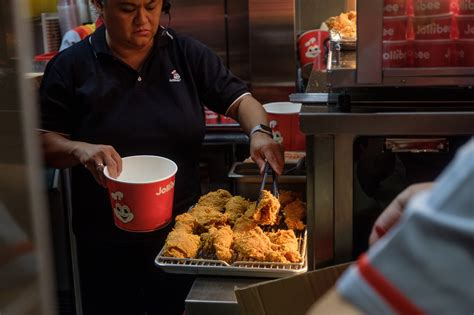 Jollibee has several restaurant locations in New York that will end your search for the best chicken restaurant near you. Order yours today. Visit your local Jollibee in New York to enjoy some Chickenjoy! Discover why critics can't stop raving about Jollibee. Available now for delivery and takeout.. 