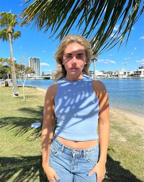 Jolly Bonney Onlyfans Leaks