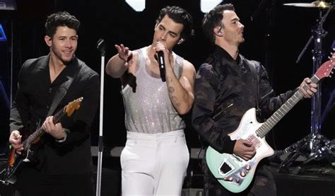 Jonas Brothers add extra date for Austin's Moody Center