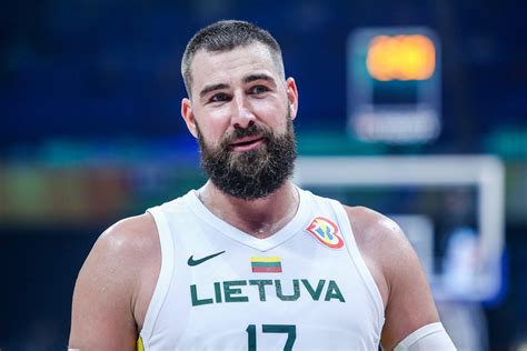Jonas Valanciunas