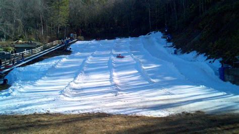 Jonas Ridge Snow Tubing offers an exhilarating winter experience for the whole family, with steep and fast slopes that allow guests to enjoy more runs. Their convenient location and excellent customer service ensure a hassle-free visit, while their unique setup allows parents and guardians to watch their tubers from start to finish.. 