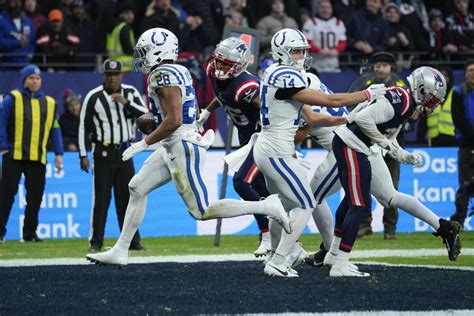 Jonathan Taylor runs for early TD and Colts hold off Patriots 10-6 in Germany