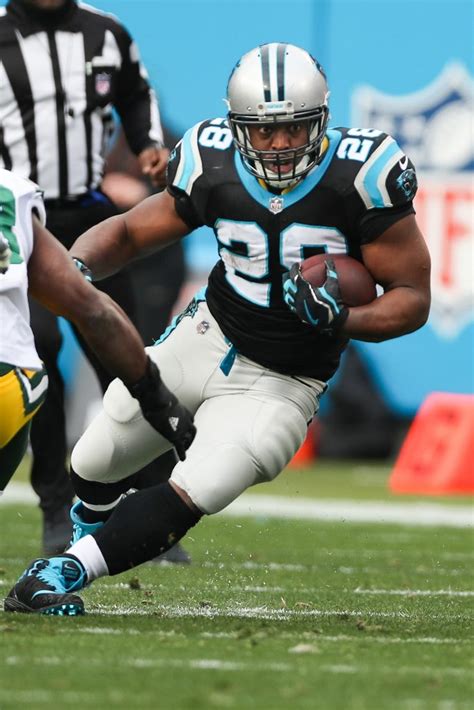 Jonathan stewart. Carolina Panthers RB Jonathan Stewart makes an immediate impact in the NFC Divisional Round with a big 59-yard run followed by a 4-yard TD versus the Seattle... 