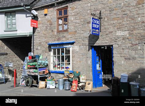 Jones Home Hardware- Hay-on-Wye