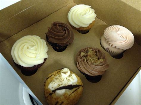 Jones bros cupcakes. Best Cupcakes in Downtown, Omaha, NE 68102 - Cupcake Omaha, Cupcake! Omaha - Dundee Branch, Queen GFB - A Gluten Free Bakery, Wee Willie's Sweet Treats, The Bubbly Tart, Lady T's Gourmet Creations, Cold Stone Creamery, Buttered Marshmallow 