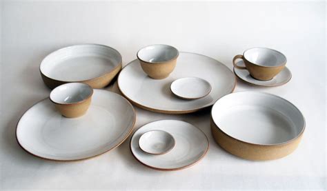 Jono pandolfi designs. When Jono started the company in 2004, he had a simple mission: to design unique dinnerware options for the hospitality industry. He started small, with one wheel and one kiln, and collaborated with chefs, taking risks and learning from his mistakes. Then and now, his priority is to work directly with our clients, responding quickly and ... 